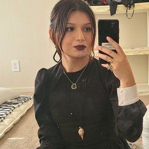 Meet your Posher, luzia